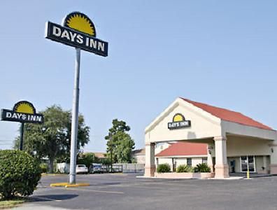 Americas Best Value Inn Conroe Exteriér fotografie