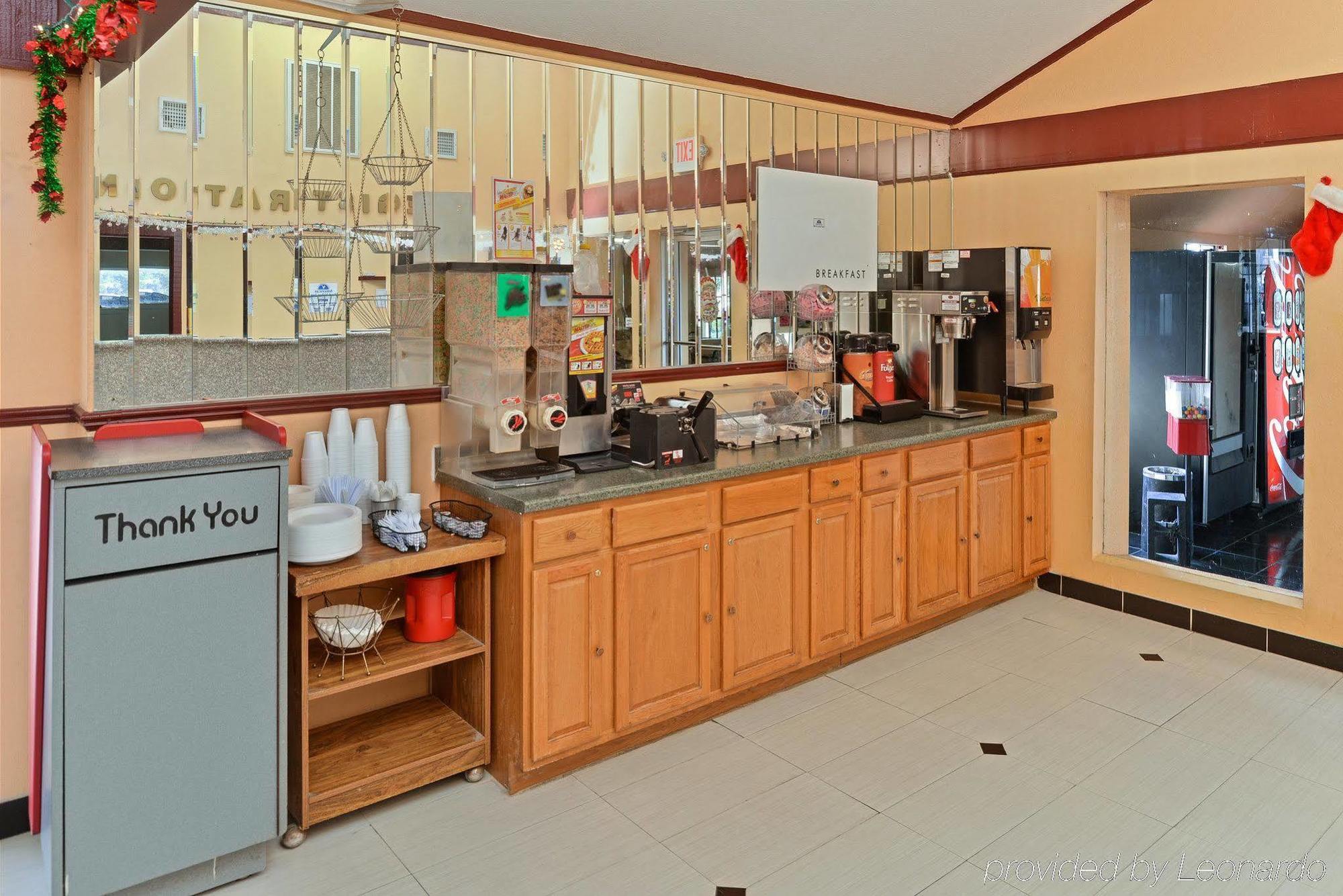Americas Best Value Inn Conroe Exteriér fotografie